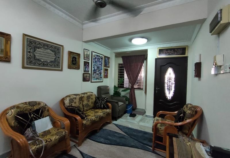 [ RENOVATED & WELL MAINTAINED ] Single Storey Terraced House Pandan Jaya
