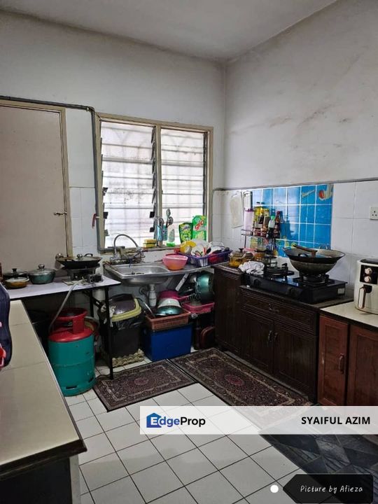 [ NEAR SCHOOL ][ ENDLOT ] Double Storey Terraced House Jalan Kesuma Bandar Tasik Kesuma, Selangor, Semenyih