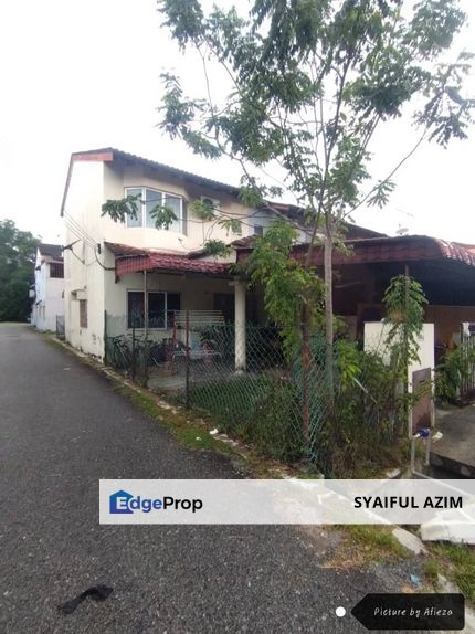 [ NEAR SCHOOL ][ ENDLOT ] Double Storey Terraced House Jalan Kesuma Bandar Tasik Kesuma, Selangor, Semenyih