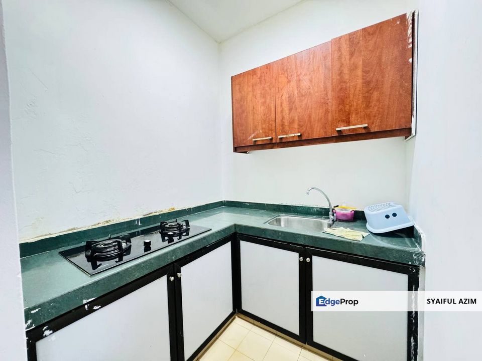 Royal Domain Sri Putramas II Condo [ FREEHOLD ][ FULLY RENOVATED ], Kuala Lumpur, Dutamas