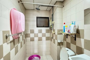 Royal Domain Sri Putramas II