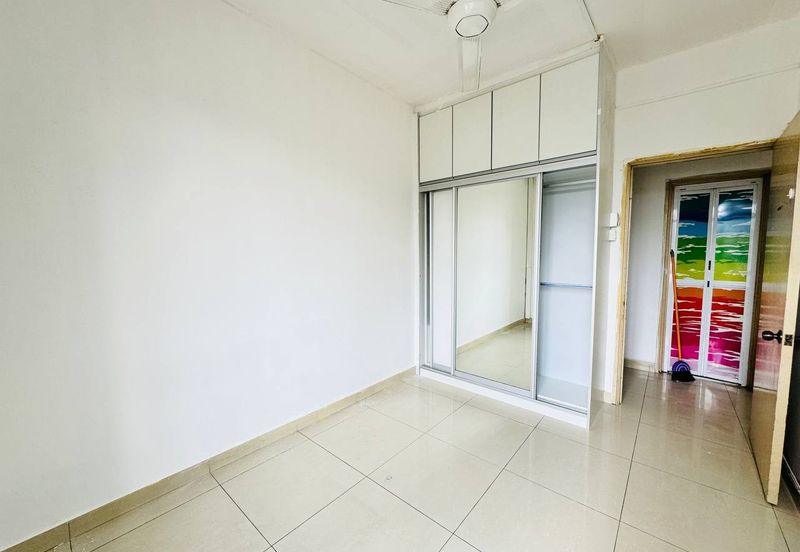 Royal Domain Sri Putramas II