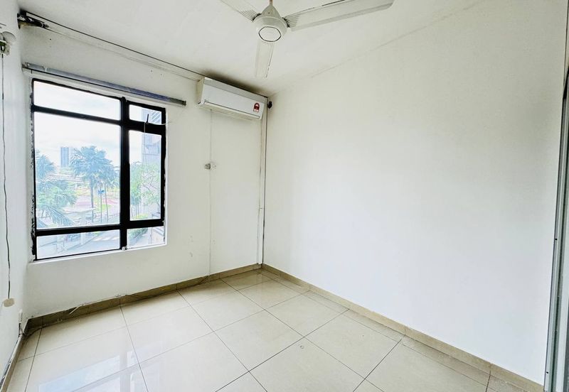 Royal Domain Sri Putramas II