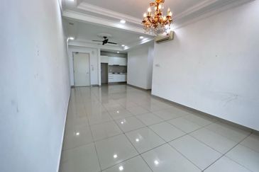 I Residence @ I City