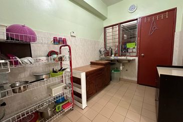 Bayu Tasik Condominium