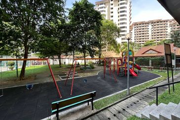 Bayu Tasik Condominium