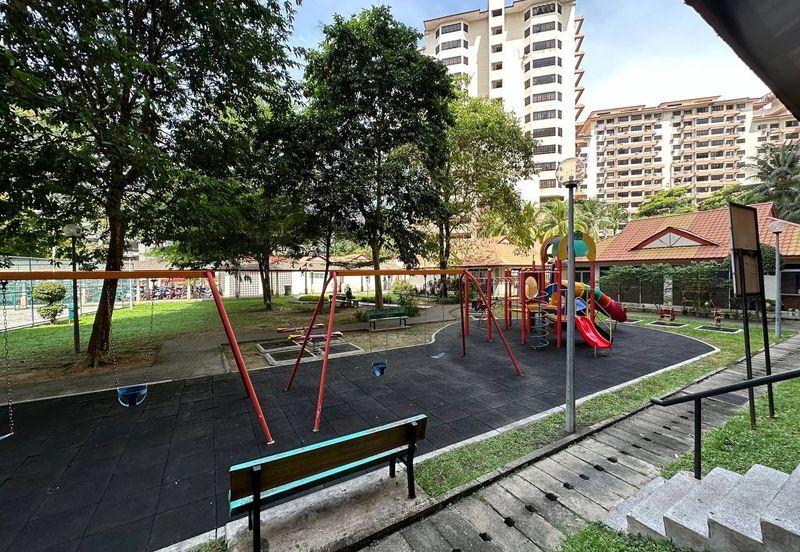 Bayu Tasik Condominium