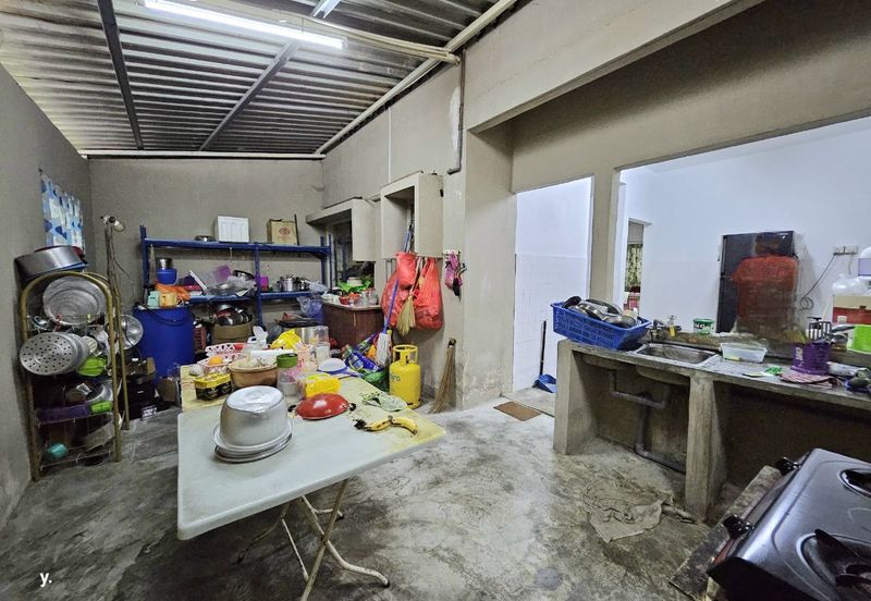 Jalan Taman Sri Jelok 13