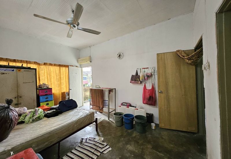 Jalan Taman Sri Jelok 13