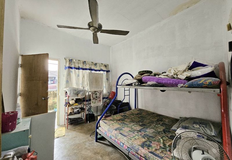 Jalan Taman Sri Jelok 13