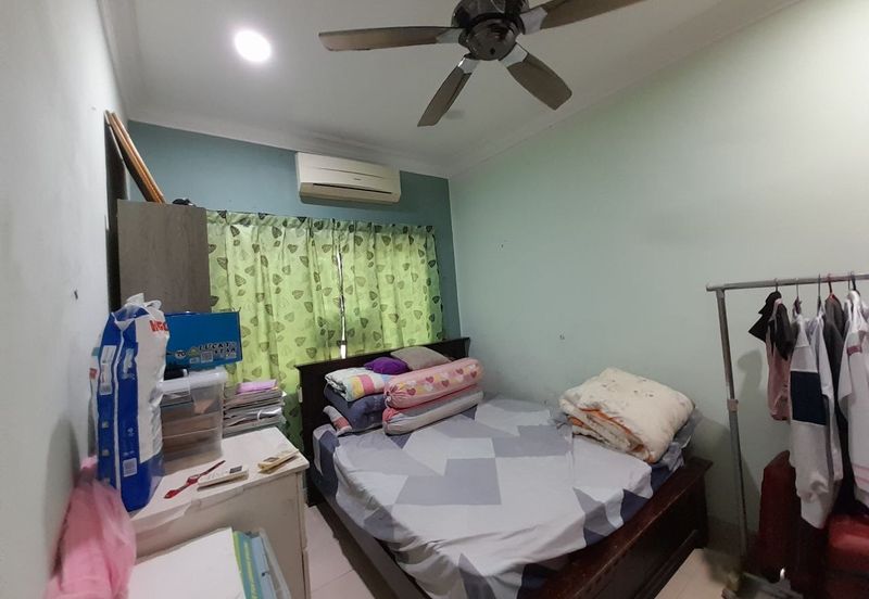 Jalan Makyong, Bandar Bukit Raja