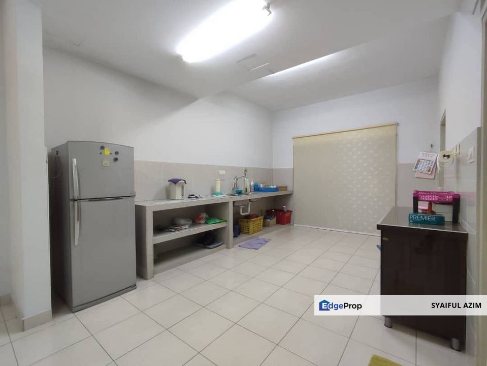 The Oleander Sg Buloh Double Storey Superlink Terraced House [ FREEHOLD ][ RENOVATED ], Selangor, Sungai Buloh