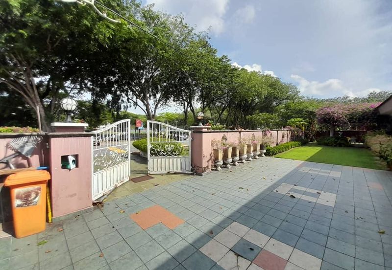 Seksyen 4, Shah Alam