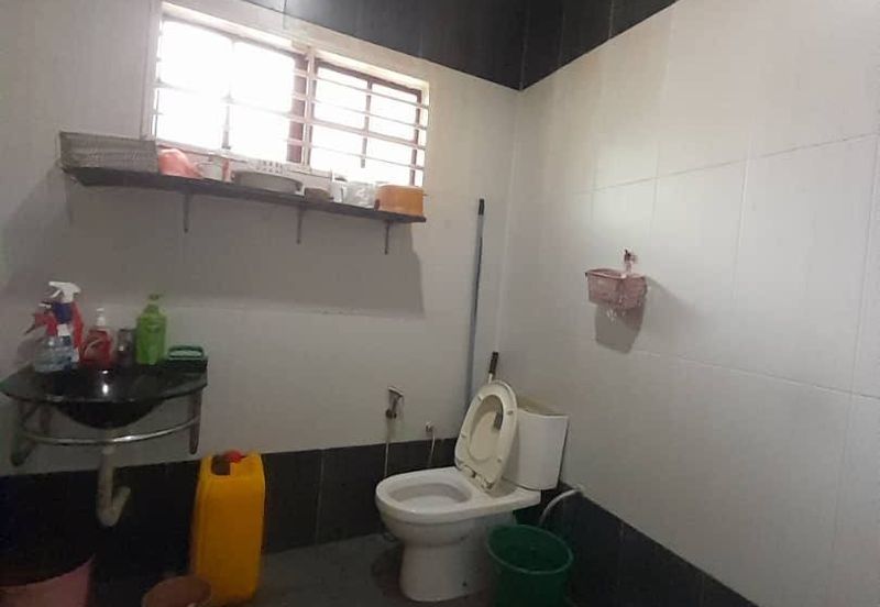 Seksyen 4, Shah Alam