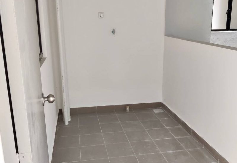 Avia Plus Apartment, Bandar Country Homes