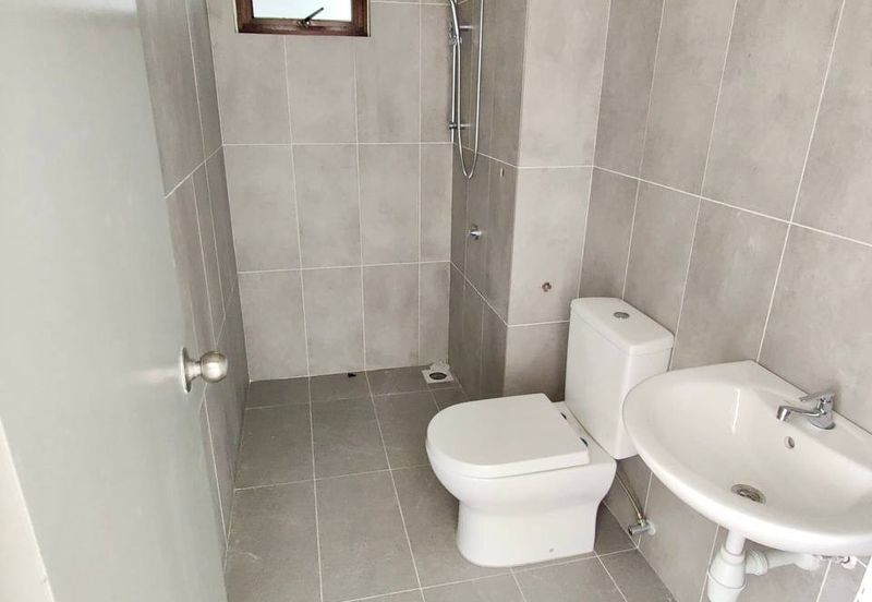 Avia Plus Apartment, Bandar Country Homes