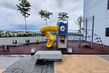 Avia Plus Apartment, Bandar Country Homes