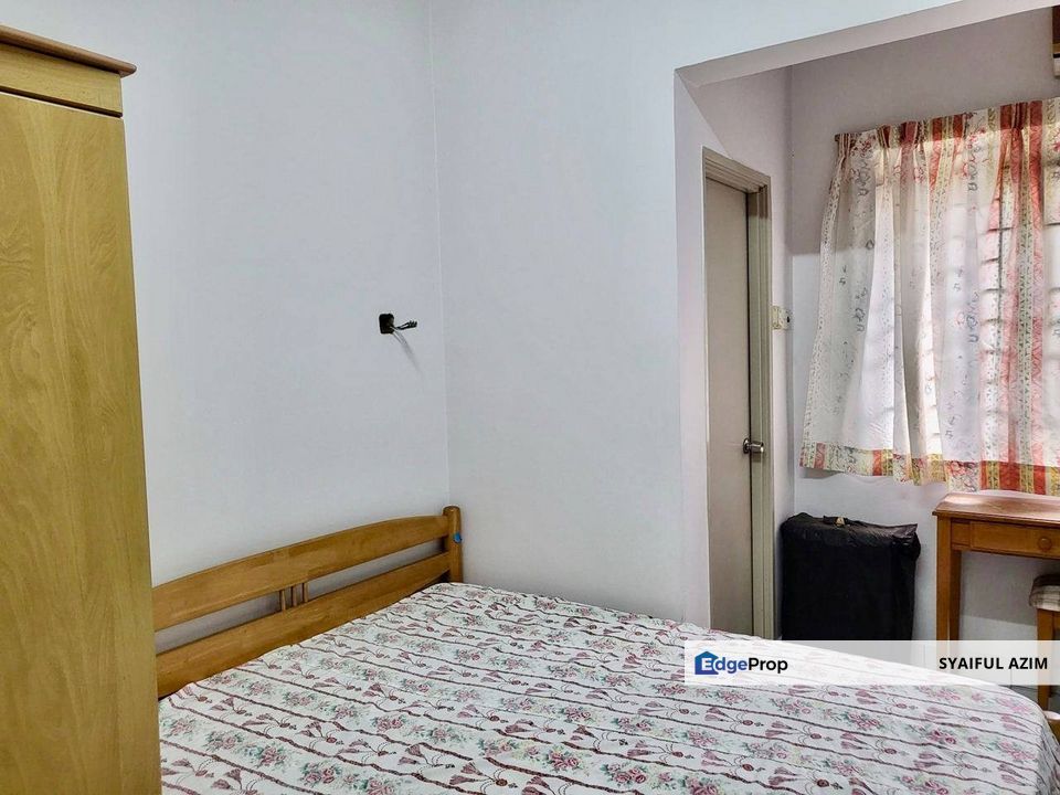 Seri Kembangan South City Condominium [ MOVE IN CONDITION ] , Selangor, Seri Kembangan