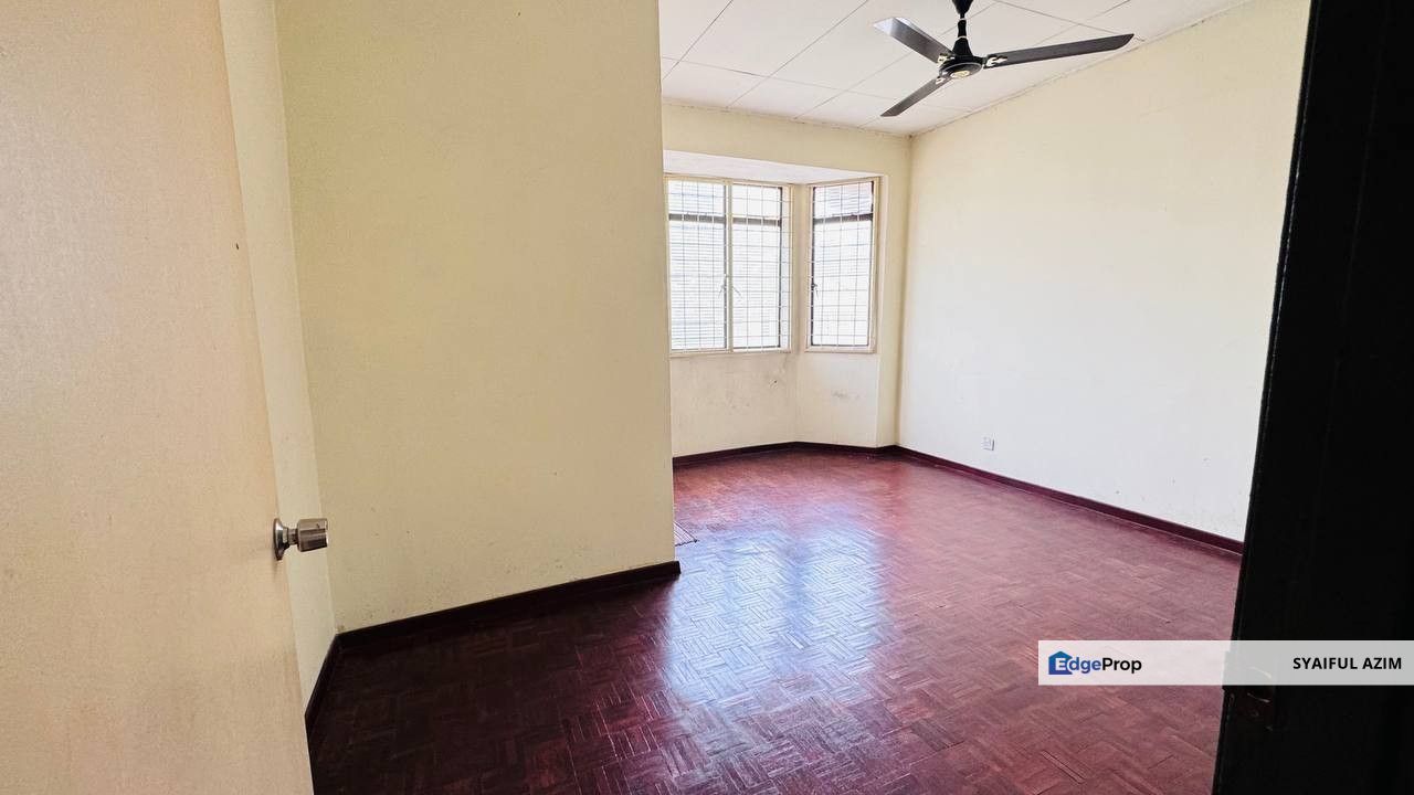 Jalan Anggerik 5 Bukit Sentosa Rawang Double Storey Terraced House [ FREEHOLD ][ BASIC UNIT ], Selangor, Hulu Selangor