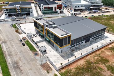 Cipta Industrial Park @ Serenia City