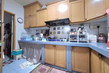 Putra Permai Apartment