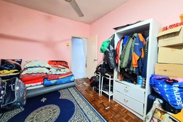 Putra Permai Apartment