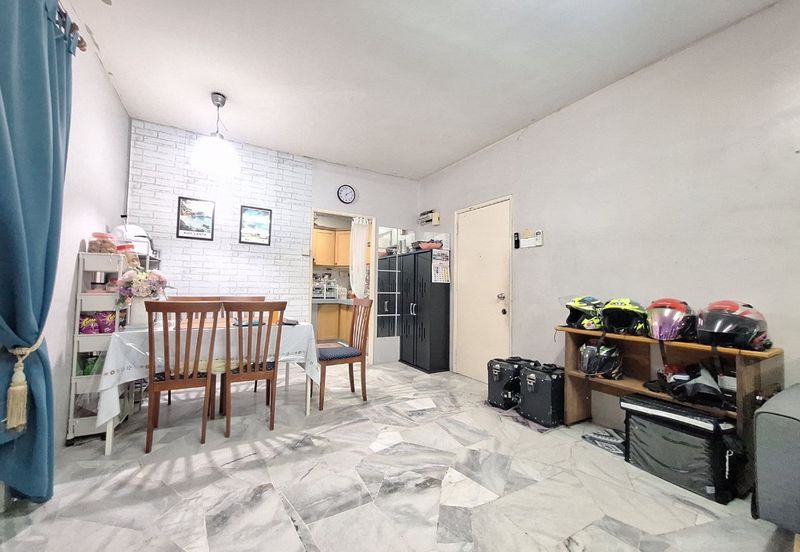 Putra Permai Apartment