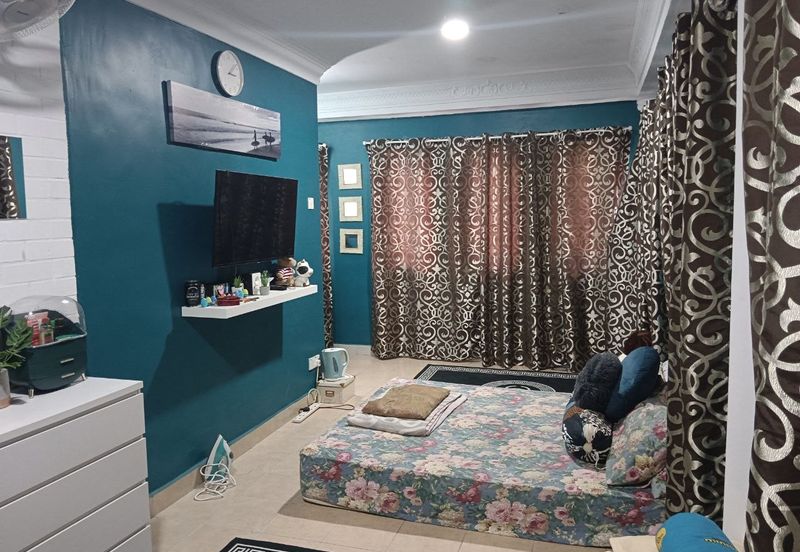 [ CORNER LOT RENOVATED ] 2-Storey Bandar Tasik Selatan Kuala Lumpur