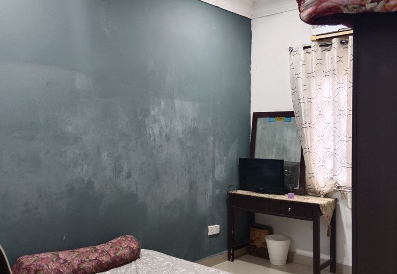 [ CORNER LOT RENOVATED ] 2-Storey Bandar Tasik Selatan Kuala Lumpur