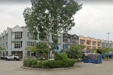 Jalan Bukit Kemuning