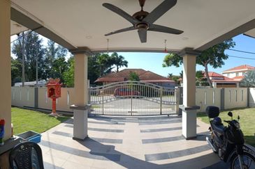 Taman Sri Sungai Pelek