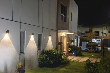 Casa Bluebell @ Cybersouth