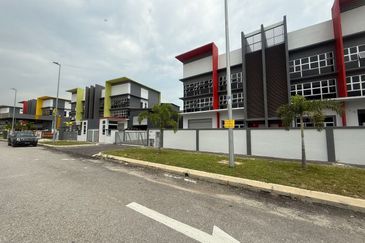 Alam Perdana Industrial Park
