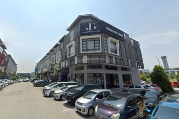 Zapin, Bandar Bukit Raja