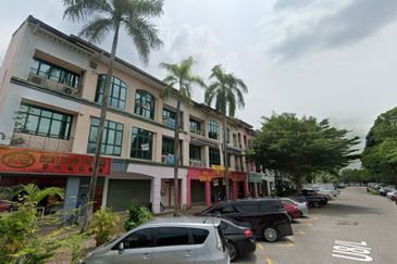 Bukit Jelutong