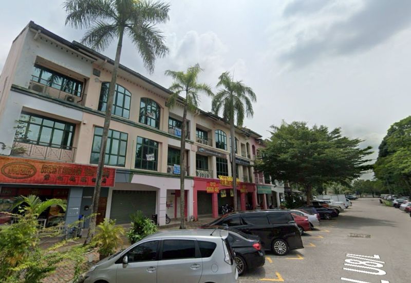 Bukit Jelutong