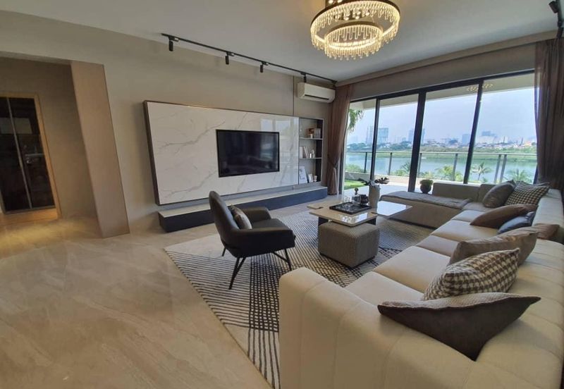 Aradia Residence @ Lake City