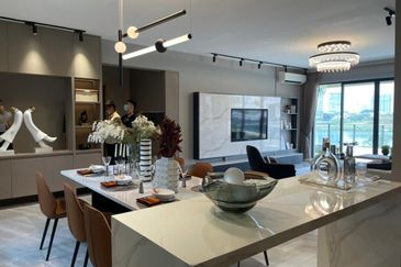 Aradia Residence @ Lake City