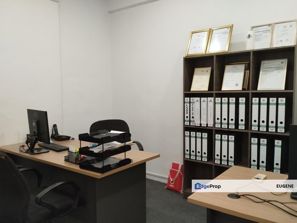 Queen’s Avenue Plaza 393 , Cheras Kuala Lumpur , Sunway Velocity , Taman Maluri, Kuala Lumpur, Cheras