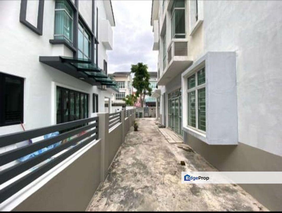 Areca Residence , Laman Rimbunan @ Kepong  3 Storey Semi-D House, Selangor, Kepong