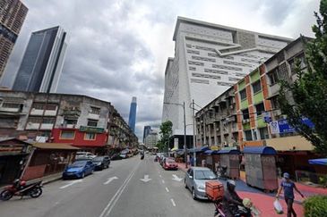 Corner 5storey Shop Kenanga Wholesale , Jalan Gelugur , Pudu @ Loke Yew , Kuala Lumpur City Center