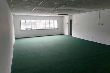 Taman Industri Bolton