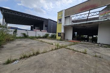 Jalan Bukit Kemuning