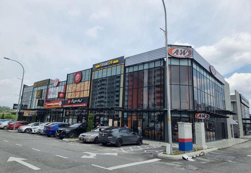 Rivertree Uno , Bukit Raja , Setia Alam @ Klang