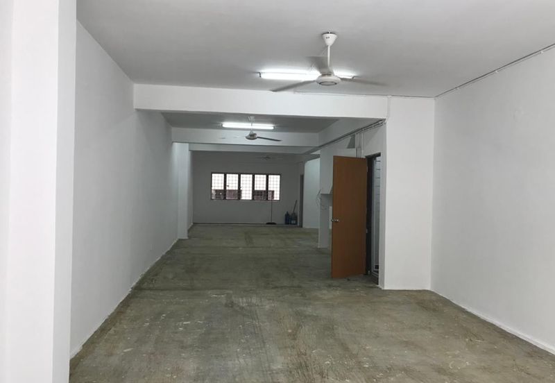 Taman Sri Batu Caves