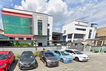 Bandar Pinggiran Subang