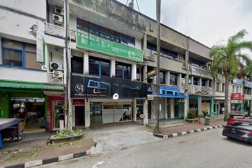 HiCom-Glenmarie Industrial Park