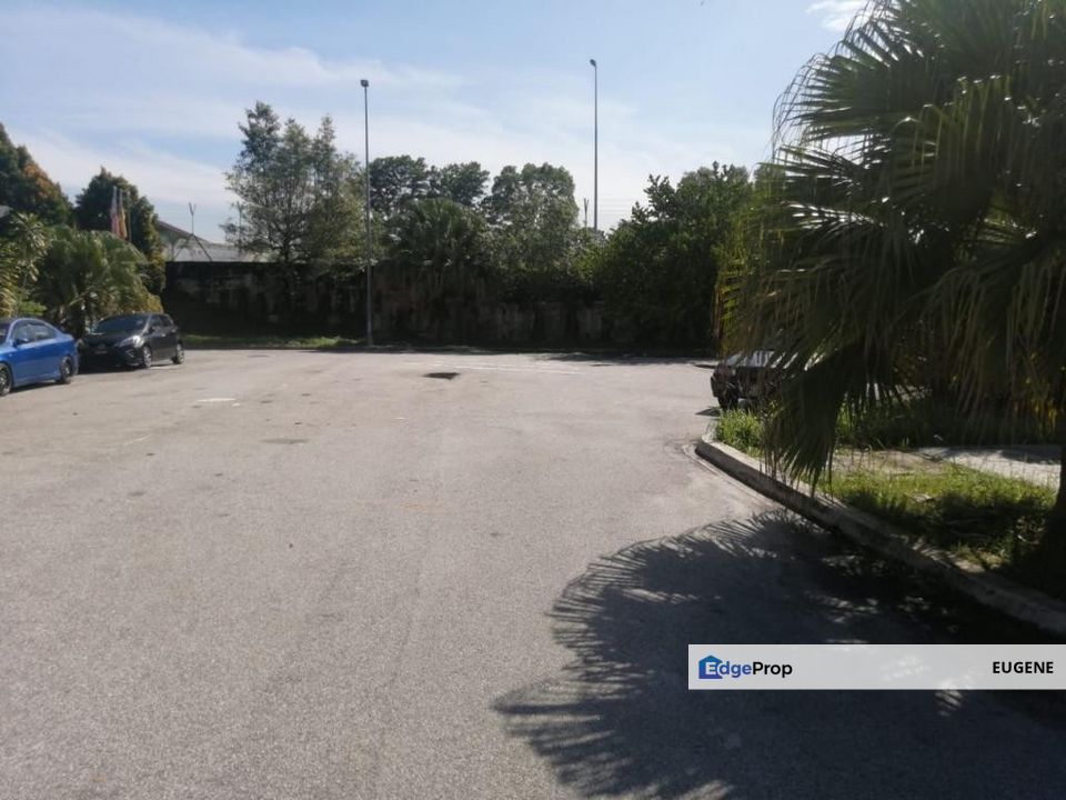 Bukit Jelutong @ Seksyen u8 , Shah Alam, Selangor, Bukit Jelutong