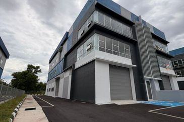 taman industrial 21 seri kembangan @ Balakong Jaya