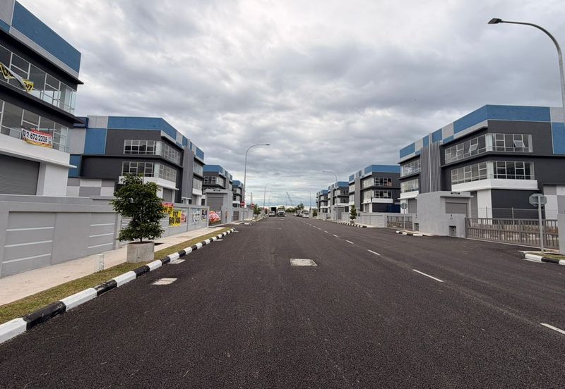 taman industrial 21 seri kembangan @ Balakong Jaya